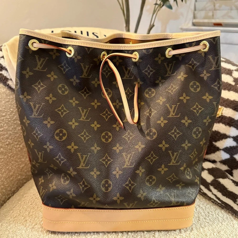 ✨AUTHENTIC✨ Louis Vuitton Monogram Noe Shoulder Bag -Vintage/Repaired …